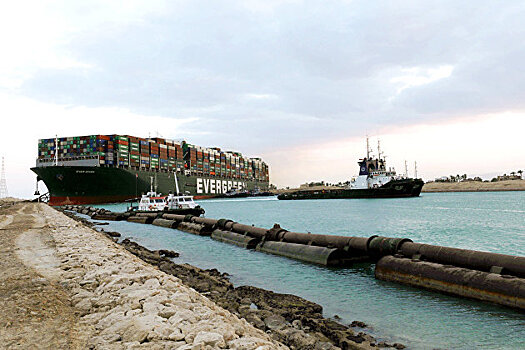 "Пробка века" в Суэцком канале может повториться в США