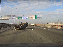 В Санкт-Петербурге на кольцевой автодороге произошла крупная авария