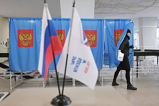 Российский губернатор стал волонтером и поработал в избирательной комиссии
