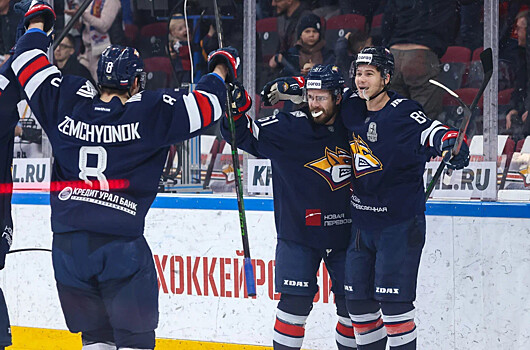 «Шайба налево, шайба направо». Плющев — о десяти голах в матче «Магнитки» и ЦСКА