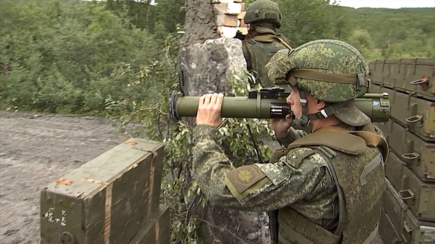 Окружены и повержены: военные полицейские отразили атаку «боевиков» в Мурманской области