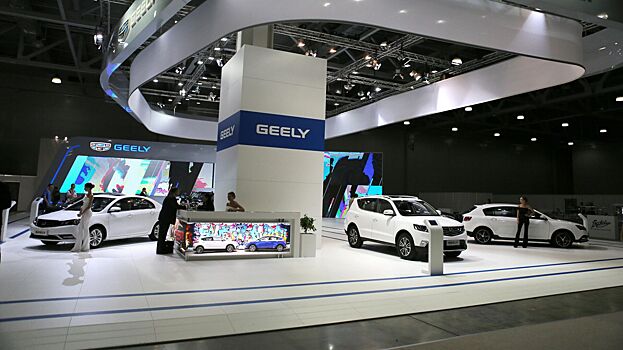 Официальный дилер Geely продал битый автомобиль под видом нового