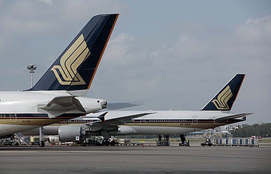 Singapore Airlines переключится на бюджетные перевозки