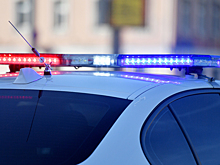 В российском регионе Lexus столкнулся с трамваем