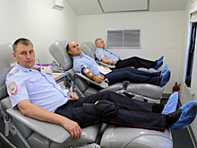 В Мордовии в преддверии празднования 100-летия со дня создания патрульно-постовой службы в системе МВД России провели социальную акцию «Делаем добро»