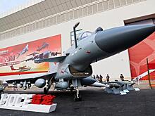 Китайский истребитель J-10CE: «Убийца Rafale» начал передел неба