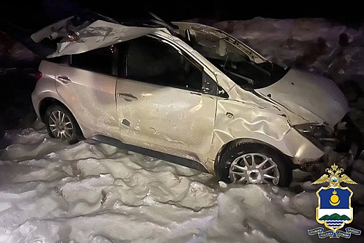 В Бурятии девушка-подросток не справилась с управлением авто и погибла