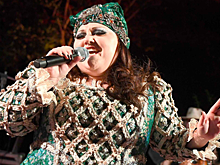 Что надо знать об эпатажной plus-size певице с показа Gucci?