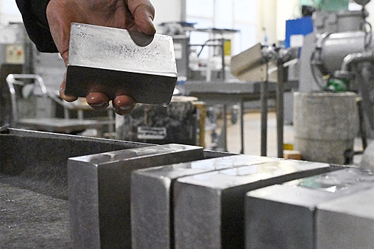 Эксперт Селезнев: Возможные санкции на металлы из России ударят по экономике ЕС