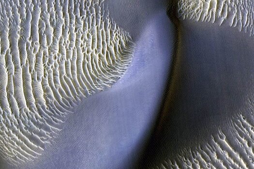 На Марсе впервые зафиксировано движение гигантских дюн