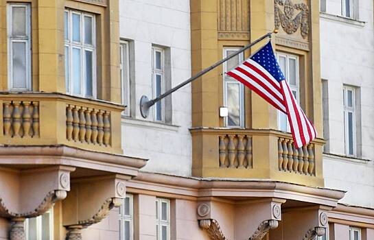 В США указали на бессмысленность визита Зеленского в Лондон