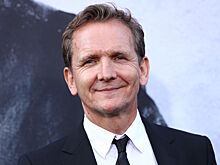 Звезда «Сверхъестественного» и «Дневников вампира» Себастьян Роше присоединился к касту «Бэтвумен»