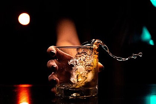 Назван самый опасный для здоровья мозга алкогольный напиток