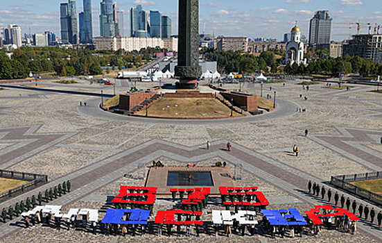 Москва празднует 875-й день рождения громкими концертами и яркими фестивалями