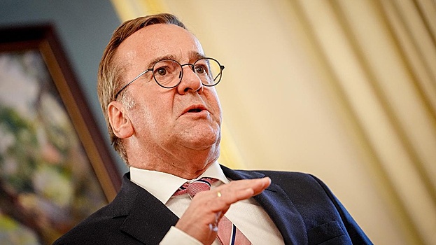 Писториус рассказал о переговорах о миссии НАТО в Гренландии