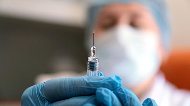 ВОЗ призвала скорее пройти вакцинацию от COVID-19 и гриппа