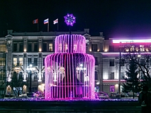 Советские елочные игрушки, главная городская елка и ДедМоробус: публикуем новогодний гид по Омску