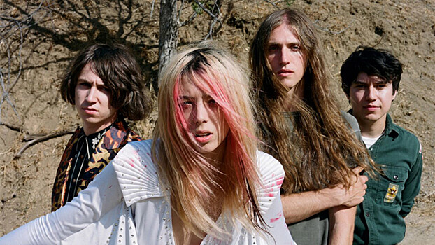 Дэвид Хассельхофф и Дэнни Трехо снялись в новом клипе группы Starcrawler на трек «Goodtime Girl»