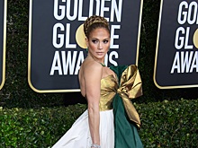 «Золотой Глобус 2020»: Джей Ло в платье с огромным бантом, Билли Портер в сюртуке с пушистым шлейфом и другие