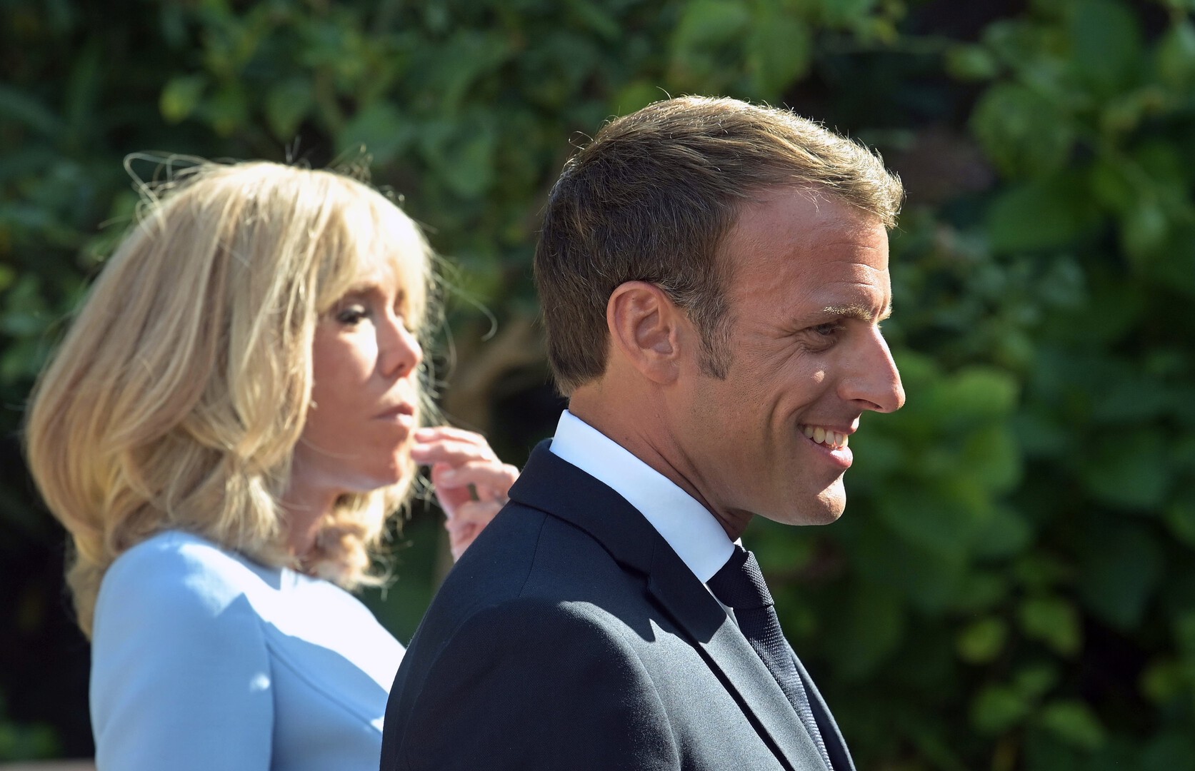 Макроны предсказали скорую потерю власти