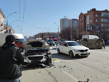 Мажор на Mercedes спровоцировал массовое ДТП в Новосибирске