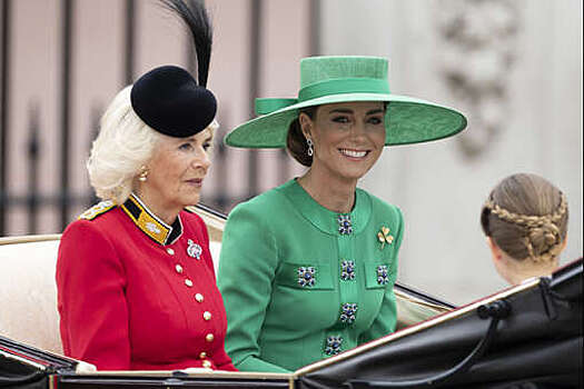 Кейт Миддлтон дебютировала на параде Trooping the Colour в статусе принцессы Уэльской