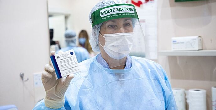 За сутки от COVID-19 привились почти 2 тыс. дончан