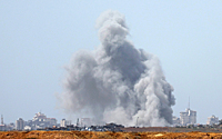 Израиль нанес удары по центральной и северной части Газы