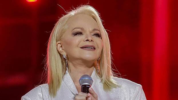 Возврат билетов и ограничения доставки: в Сети отменяют Ларису Долину