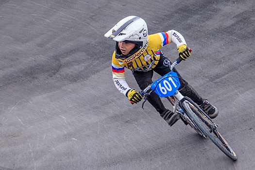 На уникальном велотреке в Саранске стартовал Чемпионат России по ВМХ-рейсу