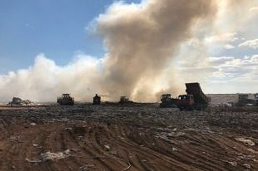 На самой крупной свалке Владимирской области начался пожар