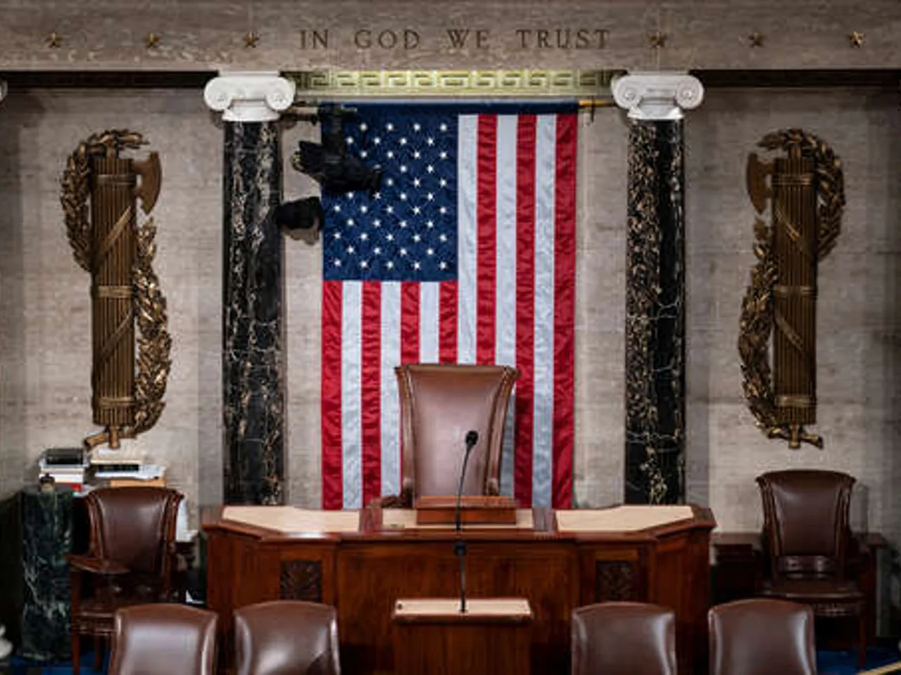 Палата представителей США приняла законопроект о временном финансировании