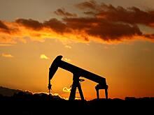 Цена на нефть WTI опустилась ниже $54 за баррель