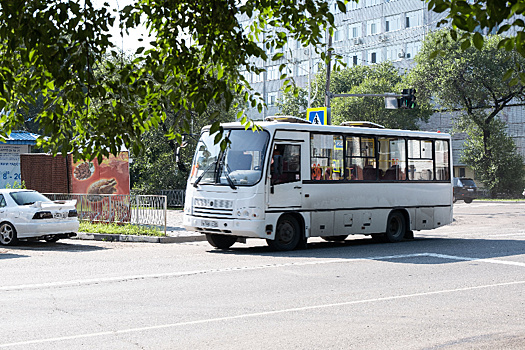 В Свободном водитель не пустил пожилого пассажира в автобус