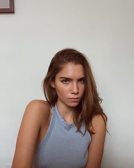 Внучка первого президента России ведет публичную страницу в Instagram, куда выкладывает свои личные фотографии во время путешествий и отдыха