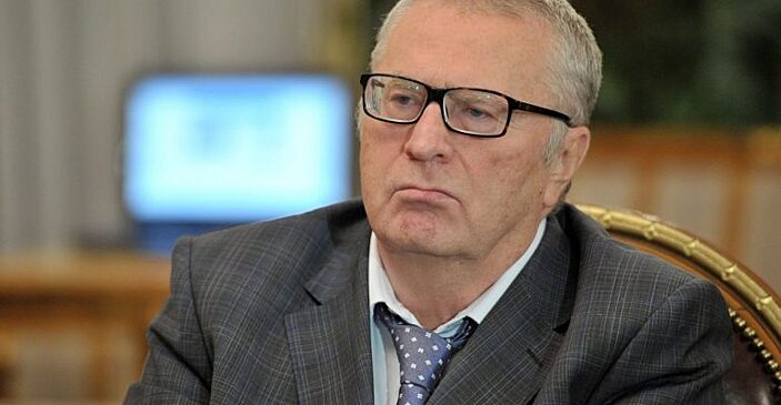 Воспитывает без ТВ: Жириновский ответил на скандал вокруг многодетного отца