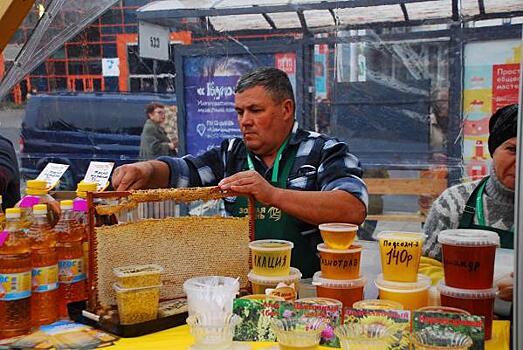 В Новосибирске будут бороться с ростом цен на продукты с помощью ярмарок