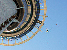 Прыжок с высоты 200 метров: полная победа над детскими страхами