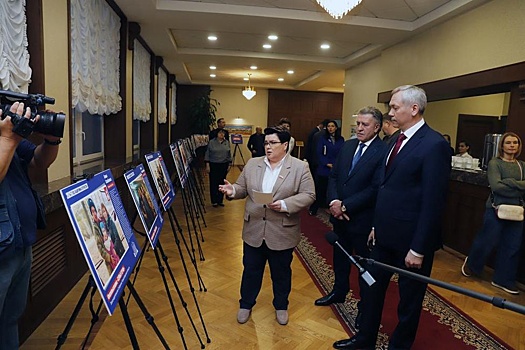 В Новосибирске открылась выставка об участниках СВО и их семьях