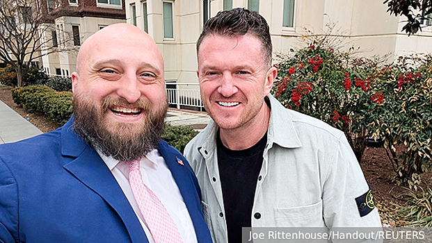 Британский правый радикал Робинсон посетил Госдеп США по официальному приглашению