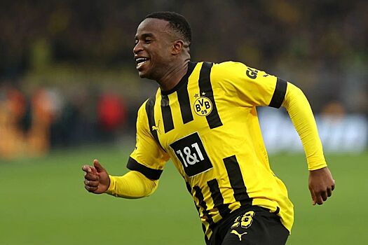 «Аталанта» заинтересована в аренде молодого форварда «Боруссии» Мукоко