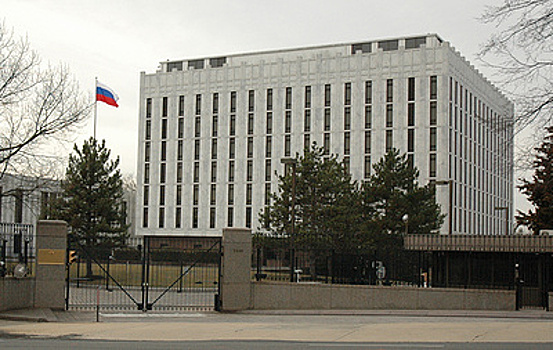 РФ и США договорились восстановить штат посольств в Москве и Вашингтоне