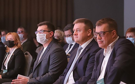 Николай Любимов и Максим Поташёв выступили в Рязани на экспортном форуме