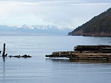 На Байкале для развития круизного туризма спустили на воду два катамарана