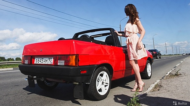 Старый кабриолет на базе ВАЗ 2108 продают за миллион