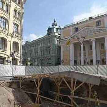 Биржевая площадь в центре Москвы стала пешеходной