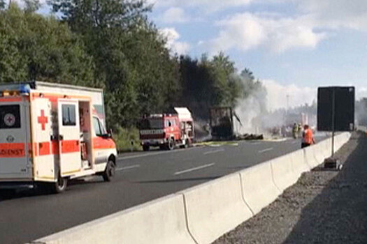 Более 30 человек пострадали при ДТП с автобусом на севере Германии