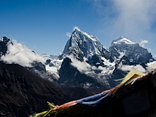 Гора убийца: почему Эверест массово отнимает жизни