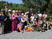 Сотрудники Госавтоинспекции Кировской области присоединились к акции «Зарядка со стражем правопорядка»