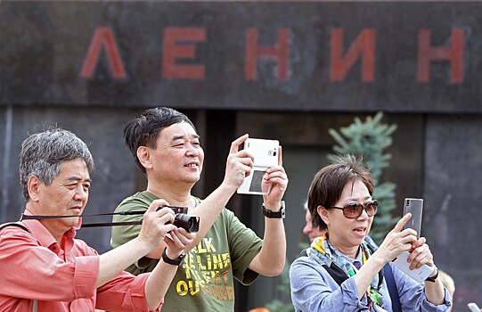 Правила поведения китайцев в России назвали слишком жесткими